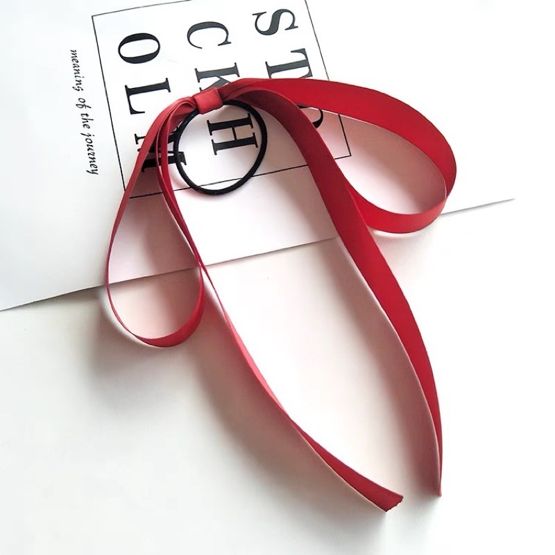 Cột tóc nơ đơn giản