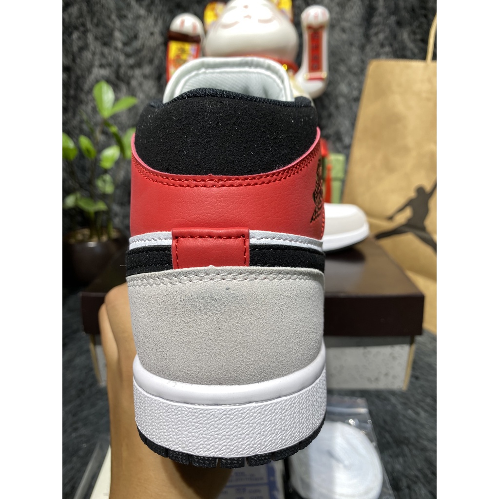 [Full box+bill] Giày Sneaker Jordan cao cổ xám đỏ đen hàng SC full box bill và hộp bảo vệ