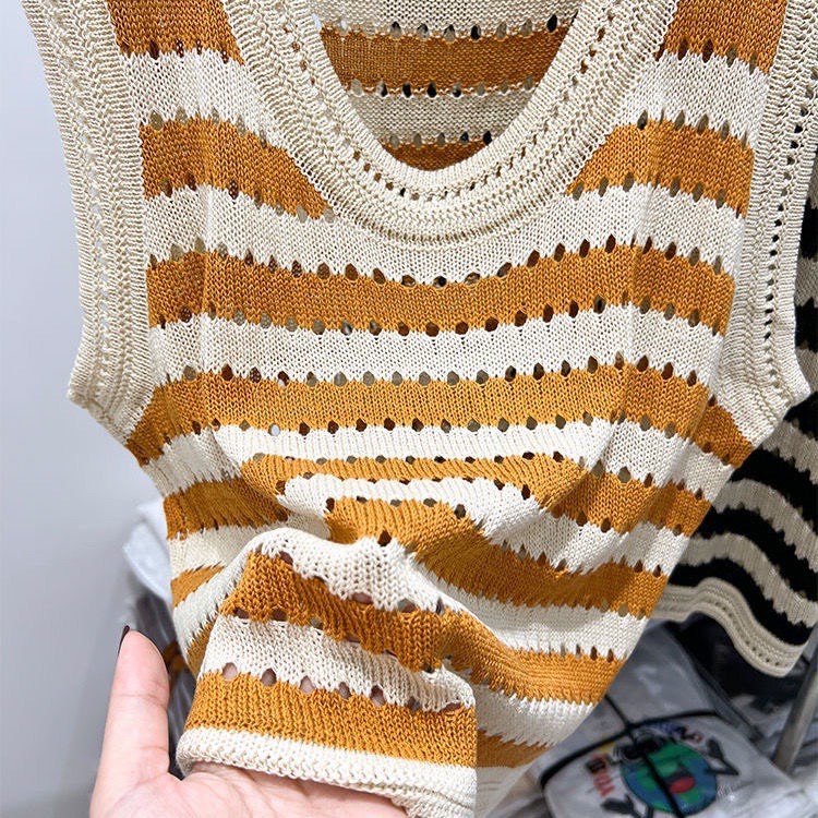 Áo Ba Lỗ Len Mỏng Dệt Kim Croptop Kẻ Sọc Ngang Form Rộng Dáng Suông Mềm Mát TAN139