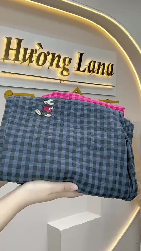 QUẦN XUÔNG KẺ CARO MICKEY 2M | BigBuy360 - bigbuy360.vn