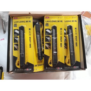 Bộ sản phẩm súng bắn ghim + dao dọc giấy