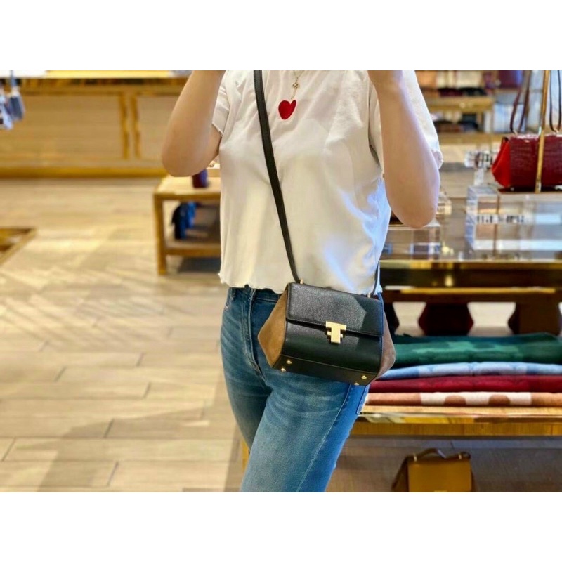 Túi Tory burch khoá chữ T