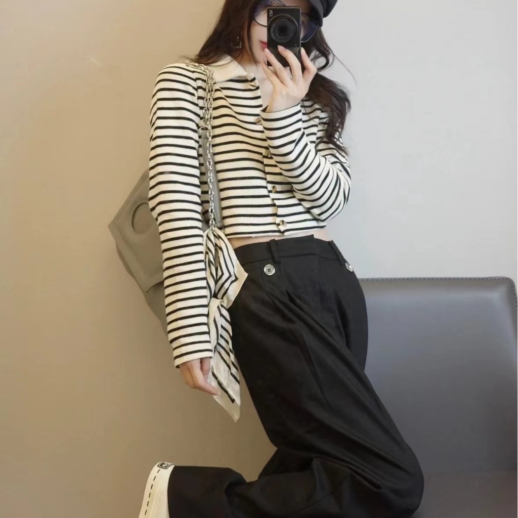 Áo cardigan dệt kim ZHELIHANGFEI tay dài cổ polo lưng cao kẻ sọc trắng đen phong cách quyến rũ