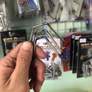 Pat gắn bình dầu titan cho các dòng xe