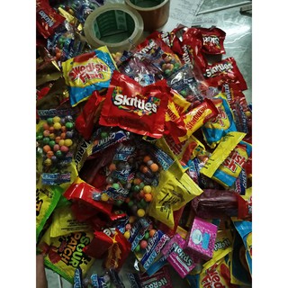 COMBO 10 VIÊN ( Mix 9 màu ) Kẹo trái cây Mỹ khổng lồ Kirkland Signature Funhouse Treats Assorted Candies