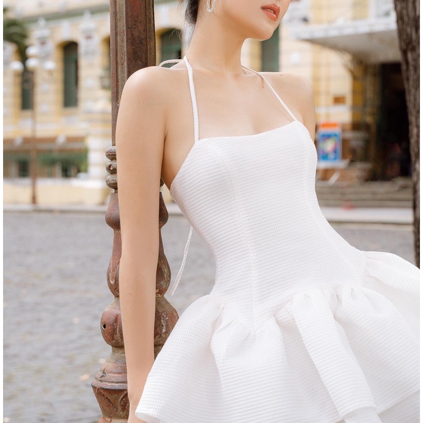 Đầm hai dây đi tiệc cưới, thiết kế dáng xòe, phong cách tiểu thư sang chảnh