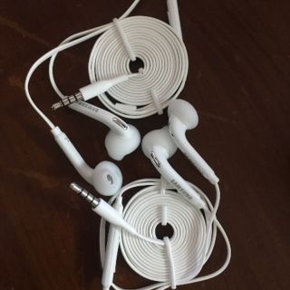 Tai nghe Samsung S7