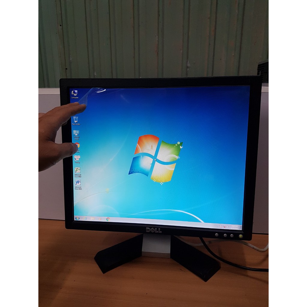 Màn hình Dell 17 inch vuông E178fp huyền thoại ,tiêu chuẩn màu & ảnh Design | BigBuy360 - bigbuy360.vn