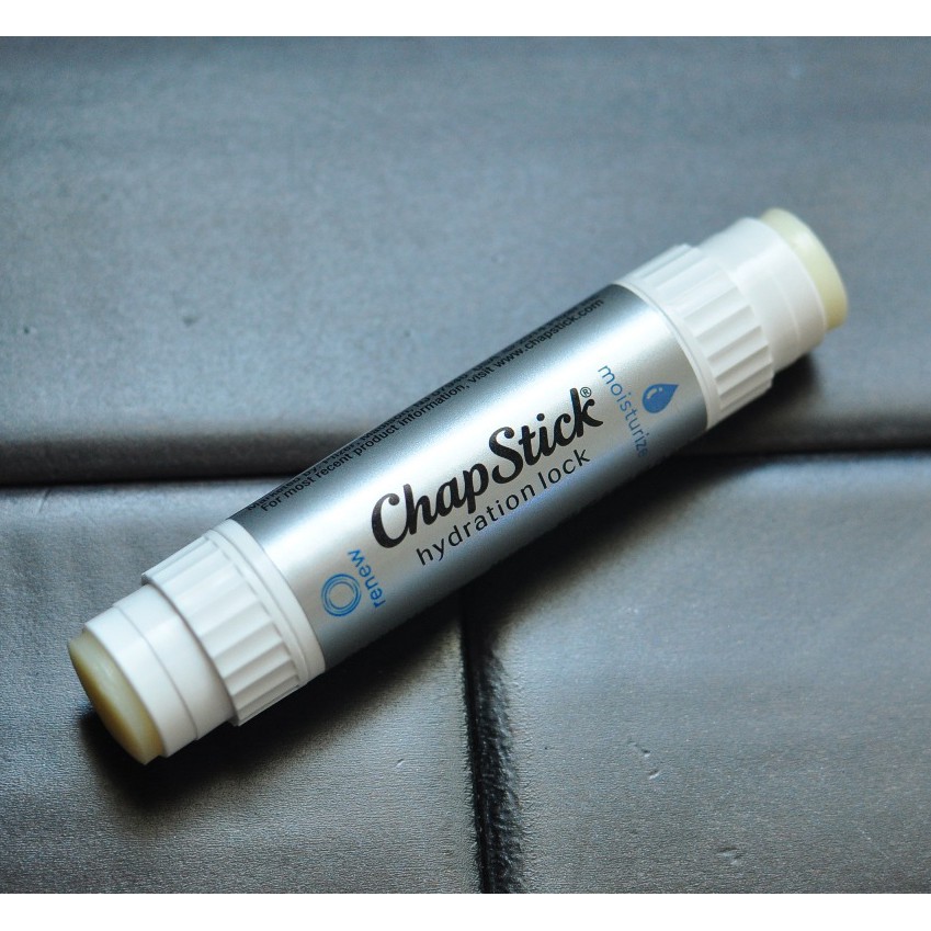 Son dưỡng môi 2 đầu giữ ẩm &amp; tái tạo ChapStick Dual-Ended Hydration Lock Moisturize and Renew 2,2g (Mỹ)