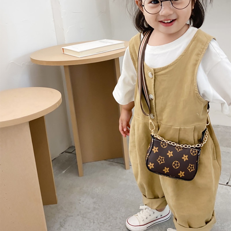 Túi Đeo Chéo Vai Họa Tiết Hoa Dễ Thương Thời Trang Cho Bé Gái Ví