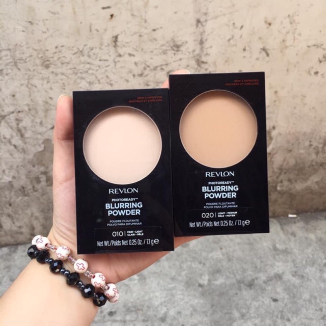 PHẤN PHỦ REVLON PHOTOREADY BLURRING POWER.