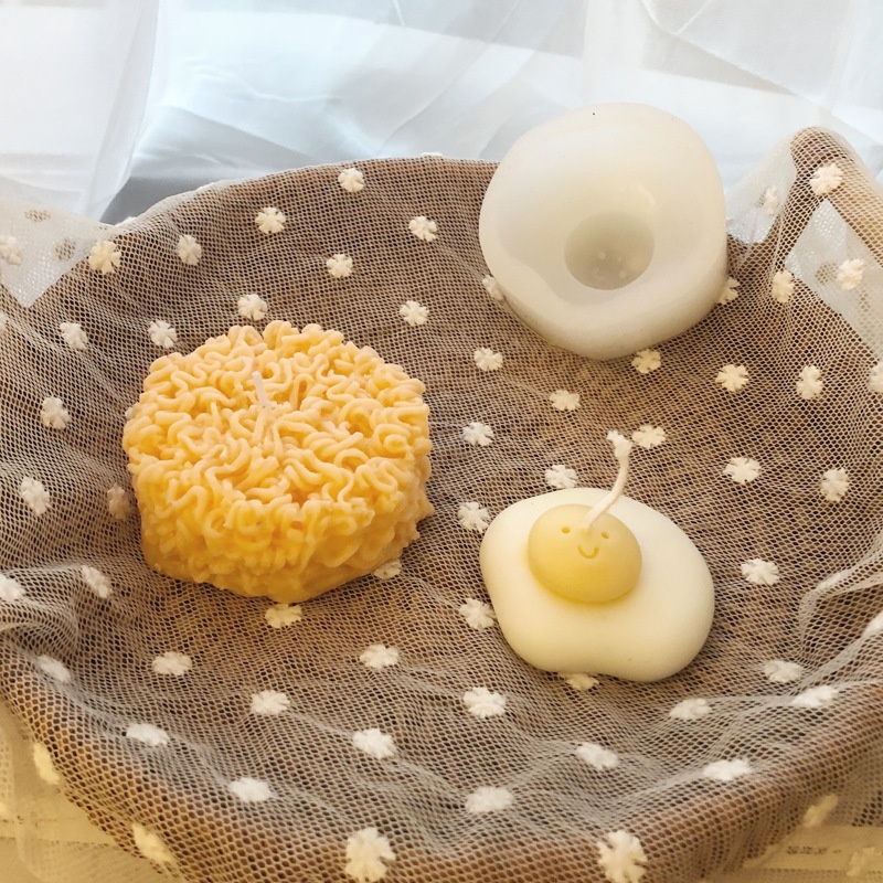 Khuôn Silicone Làm Bánh Mì Hình Mặt Cười