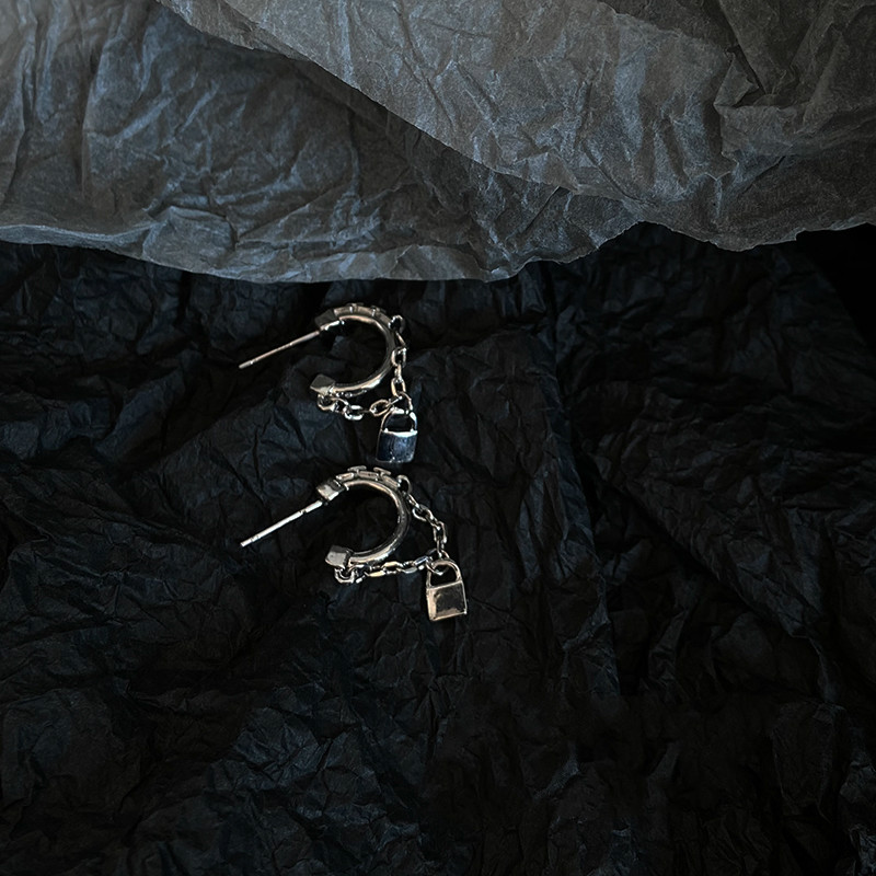 Bông Tai Hình Ổ Khóa Thời Trang Cho Nữ