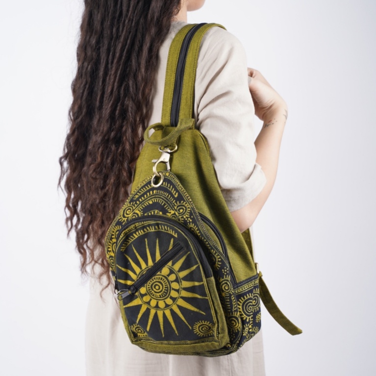 Balo Thời Trang Quai Đeo Đa Dụng Vải Thổ Cẩm Họa Tiết Vẽ Tay Sáp Ong Phối Vải Gai Dày S025 - Trúc Lâm Handmade