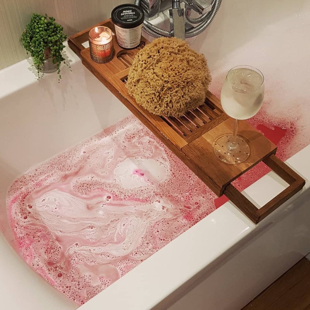 Bom tắm LUSH - The Comforter bath bomb | BigBuy360 - bigbuy360.vn