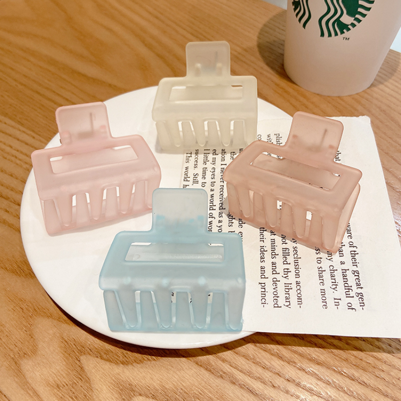 Kẹp tóc chất liệu bằng nhựa acrylic nhiều màu sắc dễ thương