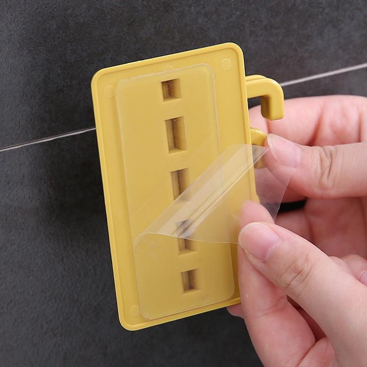 Móc treo đồ dán tường cây thông 4 nhánh, 4 màu chịu lực 1.5kg - K47