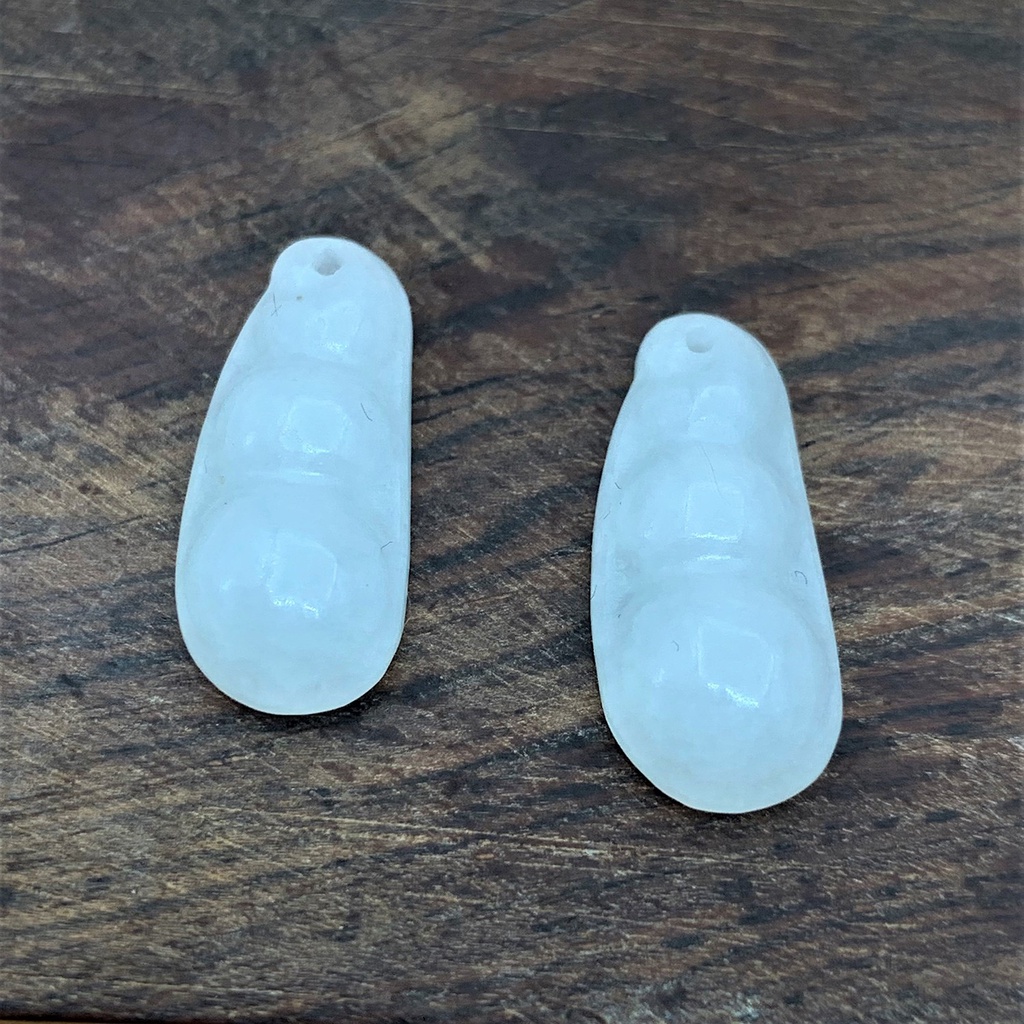 Charm đá phong thủy 3 hạt đậu bình an cỡ bé - Mã HDBN01