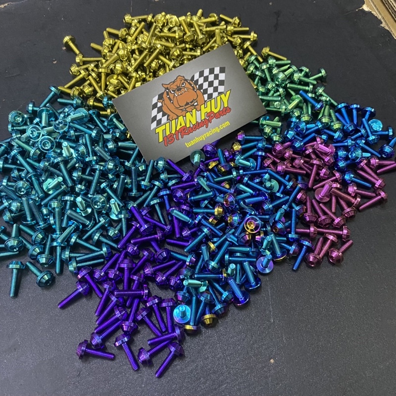 Ốc titan gr5 4li15 dù nhỏ bắt nắp dầu và dàn áo winner sonic