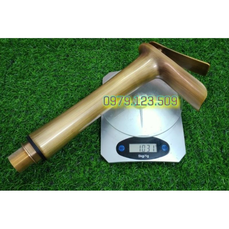 Vòi lavabo đồng cao cấp