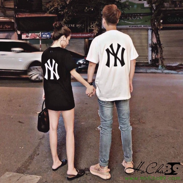 Áo thun form rộng nam nữ tay lỡ unisex NgYeuCu hai màu đen trắng oversize kiểu dáng basic tee phông streetwear
