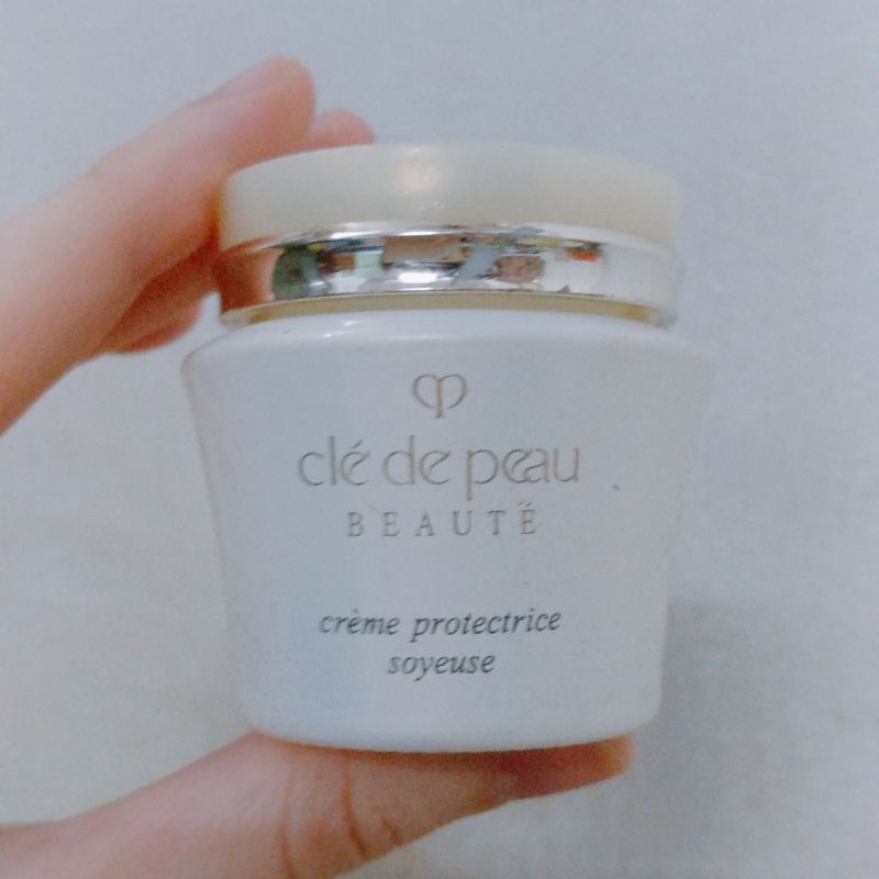 Kem dưỡng dành cho da khô Cle de peau Beaute Creme Protectrice Soyeuse 30ml