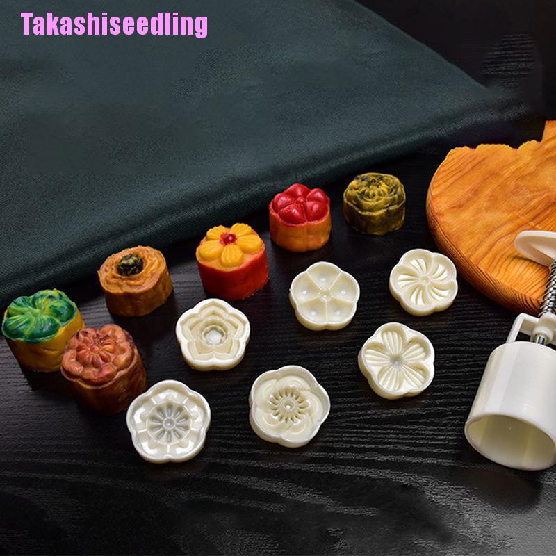 Khuôn Làm Bánh Trung Thu Hình Bông Hoa Xinh Xắn