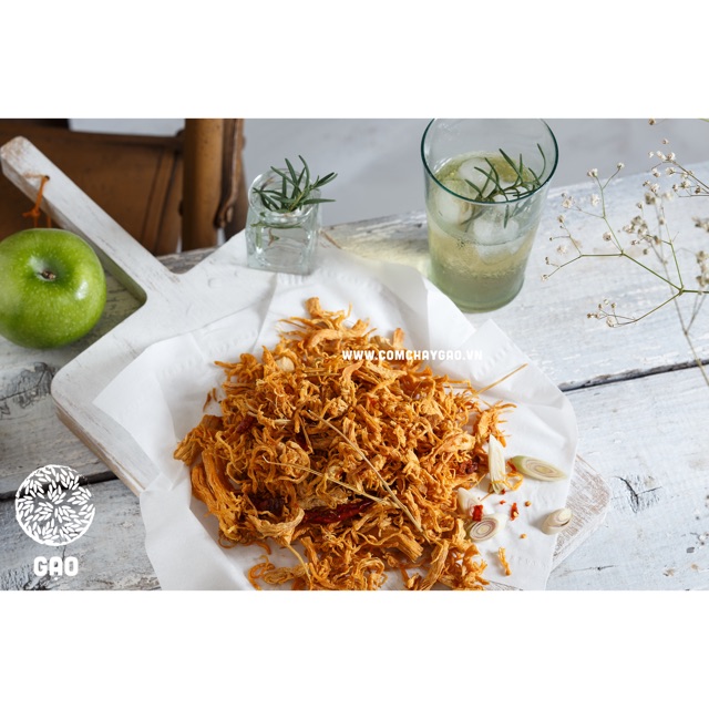 GẠO - KHÔ GÀ CAY TRUYỀN THỐNG - 500G