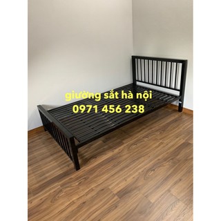 Giường sắt hộp vuông 40x80 màu đen rộng 1m2 dài 2m