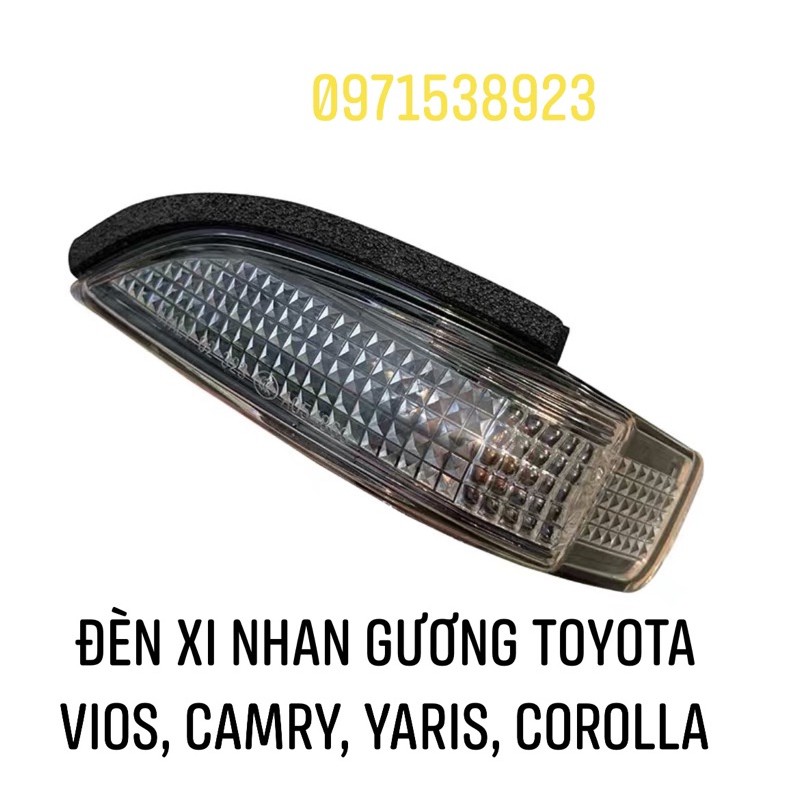 Đèn xin nhan gương trái phải Toyota Vios altis camry