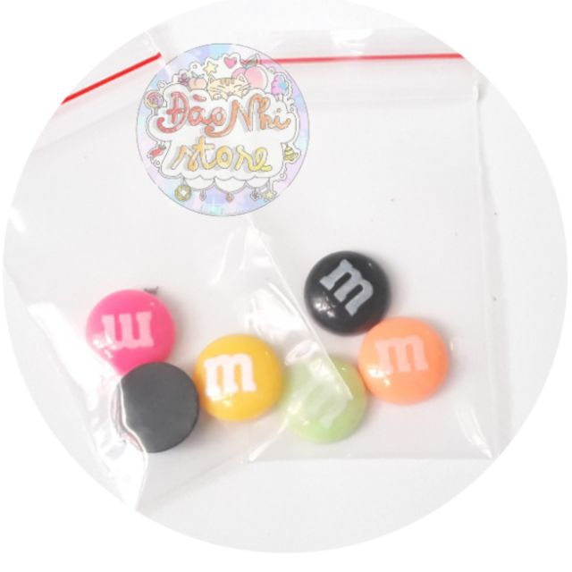 3 cái Charm M&M