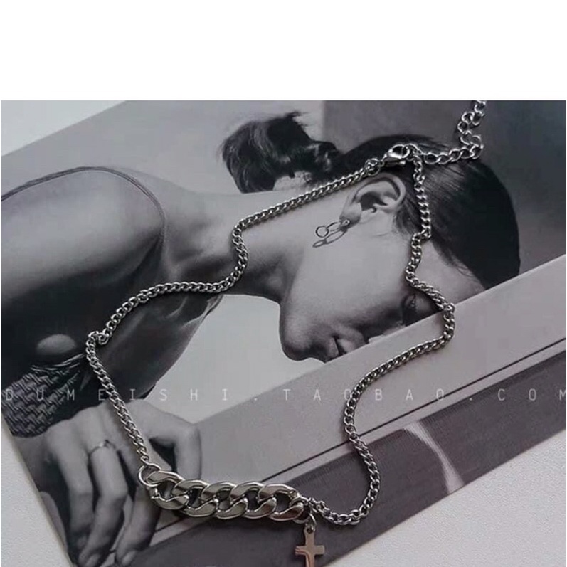Vòng cổ choker K-pop cá tính thánh giá phong cách Hàn Quốc