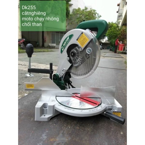 Cắt nhôm đa góc có ghiêng DEKTON DK255.Công xuất 1800W.máy kèm lưỡi 255mm.