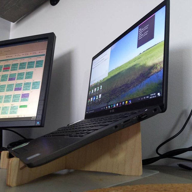 Laptop Stand X-Style Plywood - Kệ/giá laptop kiểu chữ X chất liệu gỗ plywood cao cấp