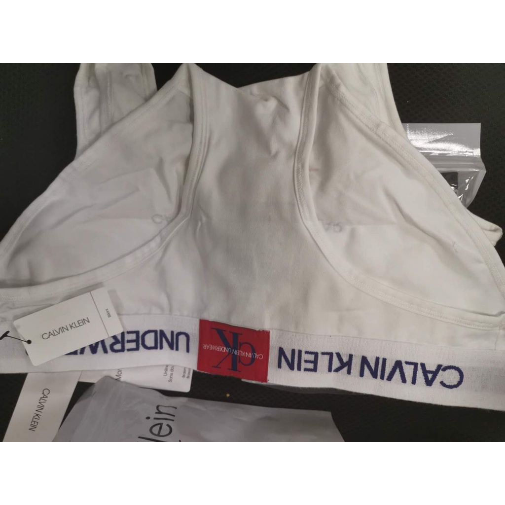 Áo ngực + quần lót chất liệu cotton phong cách hiện đại năng động