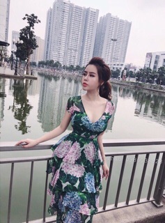 Đầm xoè hoa cẩm tú cầu
