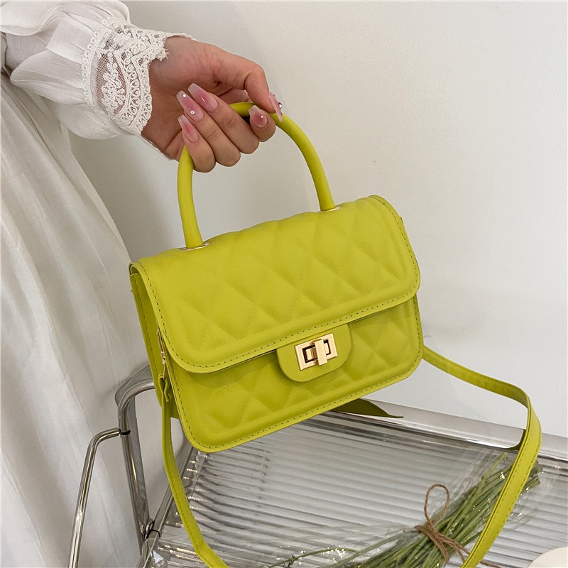 Túi Xách Đeo Chéo Đính Đá Thời Trang Cho Nữ