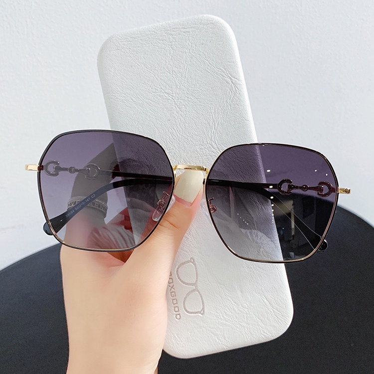 Kính Mát Thời Trang Cho Nam Nữ 2022