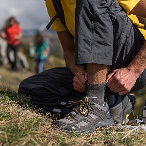 Giày đi bộ Quechua