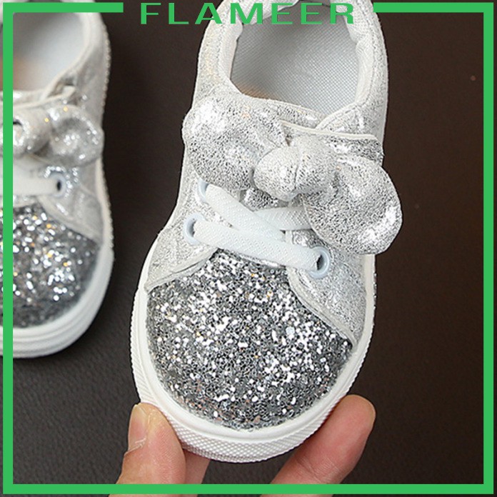 Giày Bé Gái Thắt Nơ Size 21-25