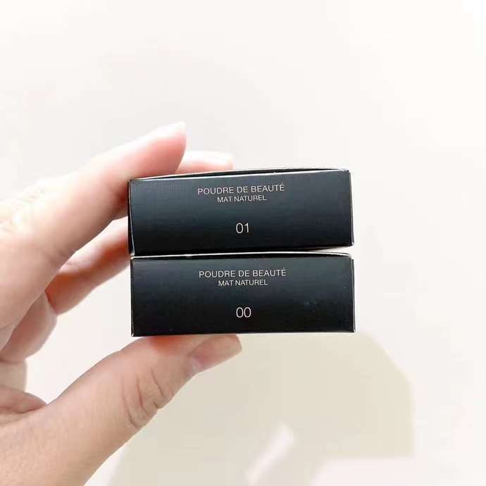 Phấn Phủ Dạng Bột Lì Hoa Hồng Mật Ong gucci 5g