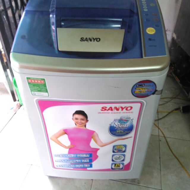 Máy giặt sanyo 9kg.mới 96%