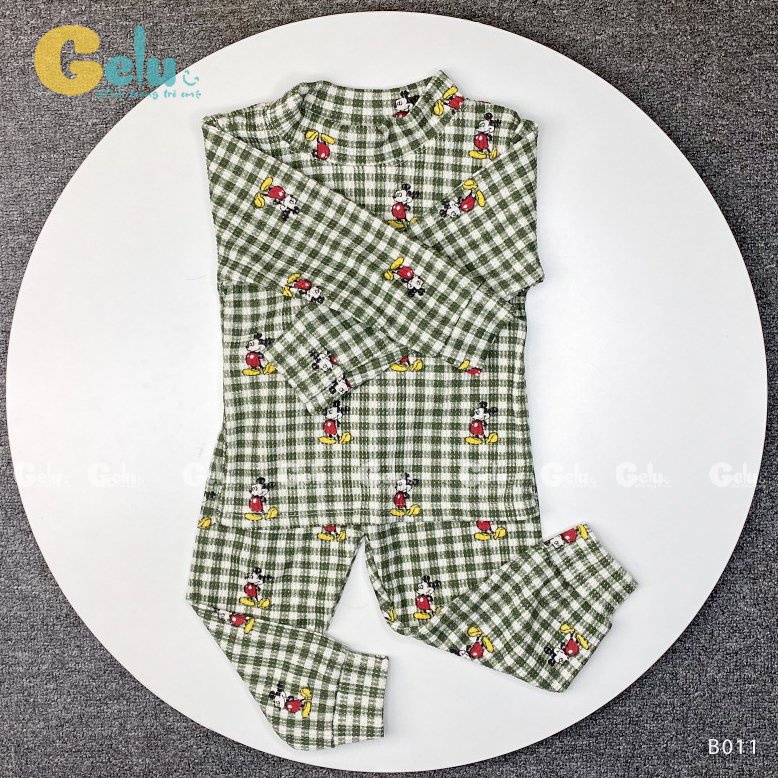 Bộ thu đông cho bé, Bộ quần áo dài tay Mickey cổ 3 phân chất liệu cotton tổ ong mềm mịn cho bé - Gelukids-GLB011