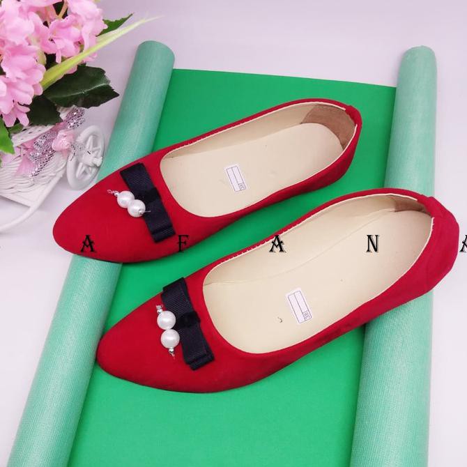 Giày Búp Bê Đế Bằng Đính Ngọc Trai Giả Sdb97 Red - 38 Cho Nữ | BigBuy360 - bigbuy360.vn