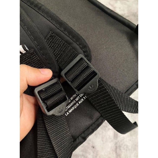 Balo adidas logo 3 sọc giữa