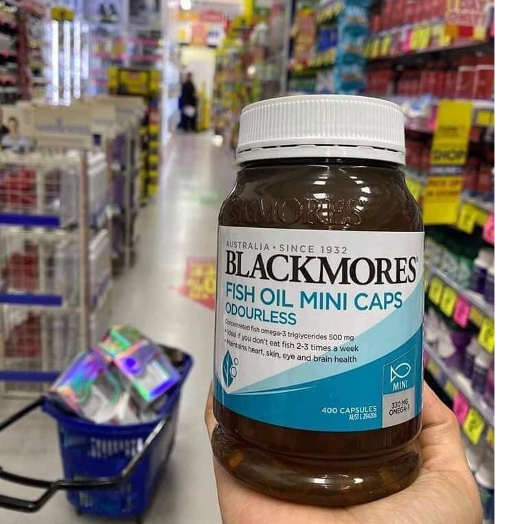 Dầu cá Blackmores Fish Oil Mini Caps, dầu cá không mùi 400 viên của Úc - Limosu