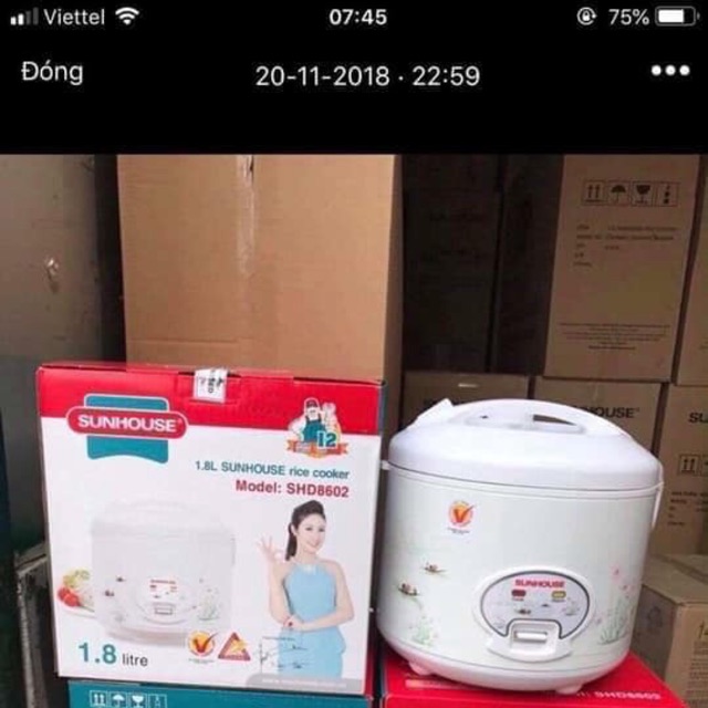 Nồi cơm điện Sunhouse SHD8601