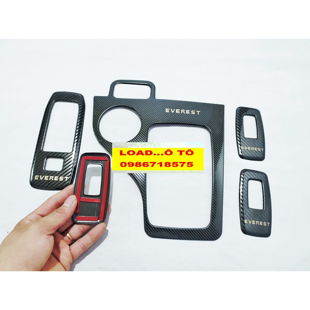 Ốp Nội Thất Xe Ford Everest 2022-2019 Vân carbon Cao Cấp