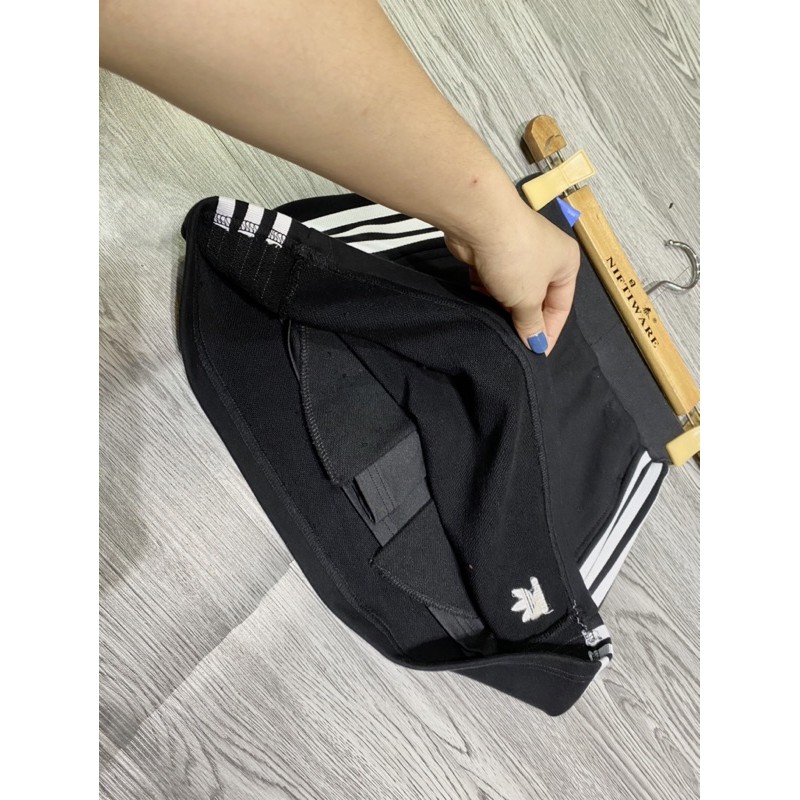 CHÂN VÁY Adidas THỂ THAO LOGO THÊU,CÓ QUẦN LÓT TRONG,TUI HÔNG