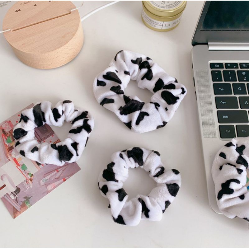 Scrunchies xinh màu da bò sữa, phụ kiện tóc hothit thời trang đẹp độc